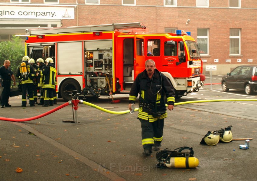 Feuer Koeln Kalk Kantstr P290.JPG